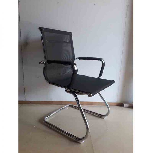 Ghế chân quỳ văn phòng giá rẻ